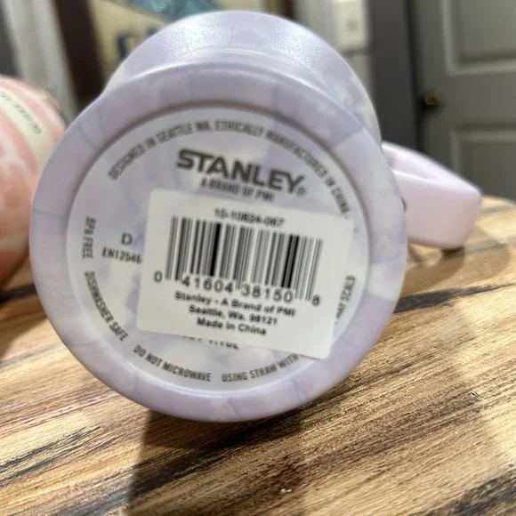 4 STANLEY TUMBLERS - Picture 7 of 7